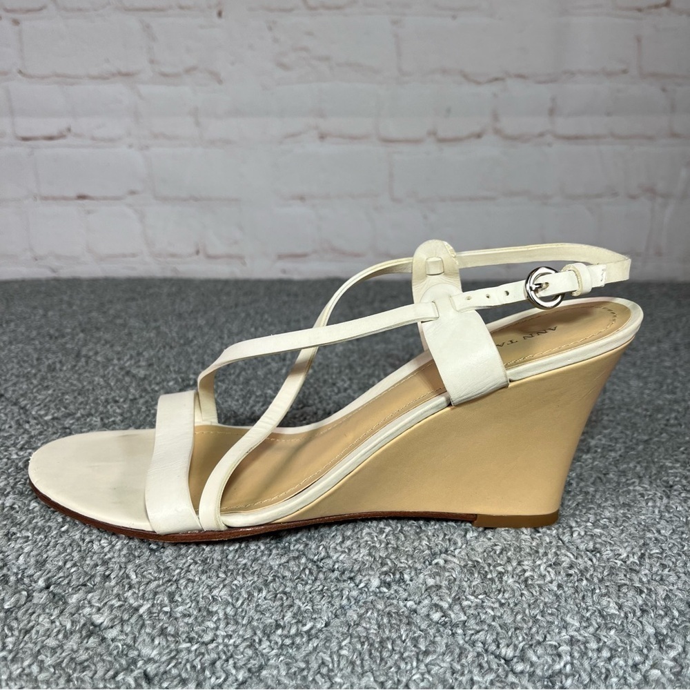 Ann Taylor Strappy Sling Back Wedge Heel Sandals Ivory Size 9.5 - Picture 1 of 8